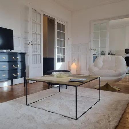 Apartamento De La Passerelle *